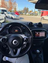 Smart ForTwo coupé 1.0 52kW - Navi - Smart ForTwo Gebrauchtwagen in Ludwigshafen