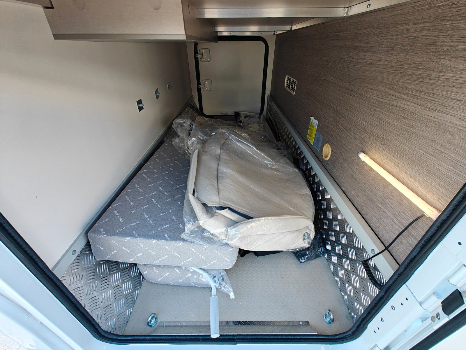 Fahrzeugabbildung XGO Dynamic 68 P - SAT, TV, Solar, Markise, Kamera -