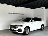 Volkswagen Touareg 3.0TDI 4Motion R Line*IQ*AHK*Luft*Virtua - VW Touareg Gebrauchtwagen in Braunschweig
