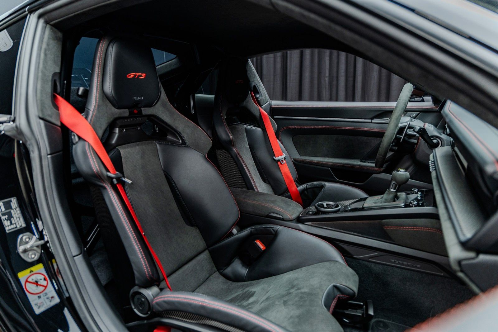 Fahrzeugabbildung Porsche GT3 + 1. Hand + 1.835 km + Lift + Carbon + BOSE