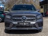 Mercedes-Benz GLB 220 4M AMG-Sport/LED/Cam/Pano/Totw/Winter/19 - Mercedes-Benz GLB 220 Benziner Gebrauchtwagen