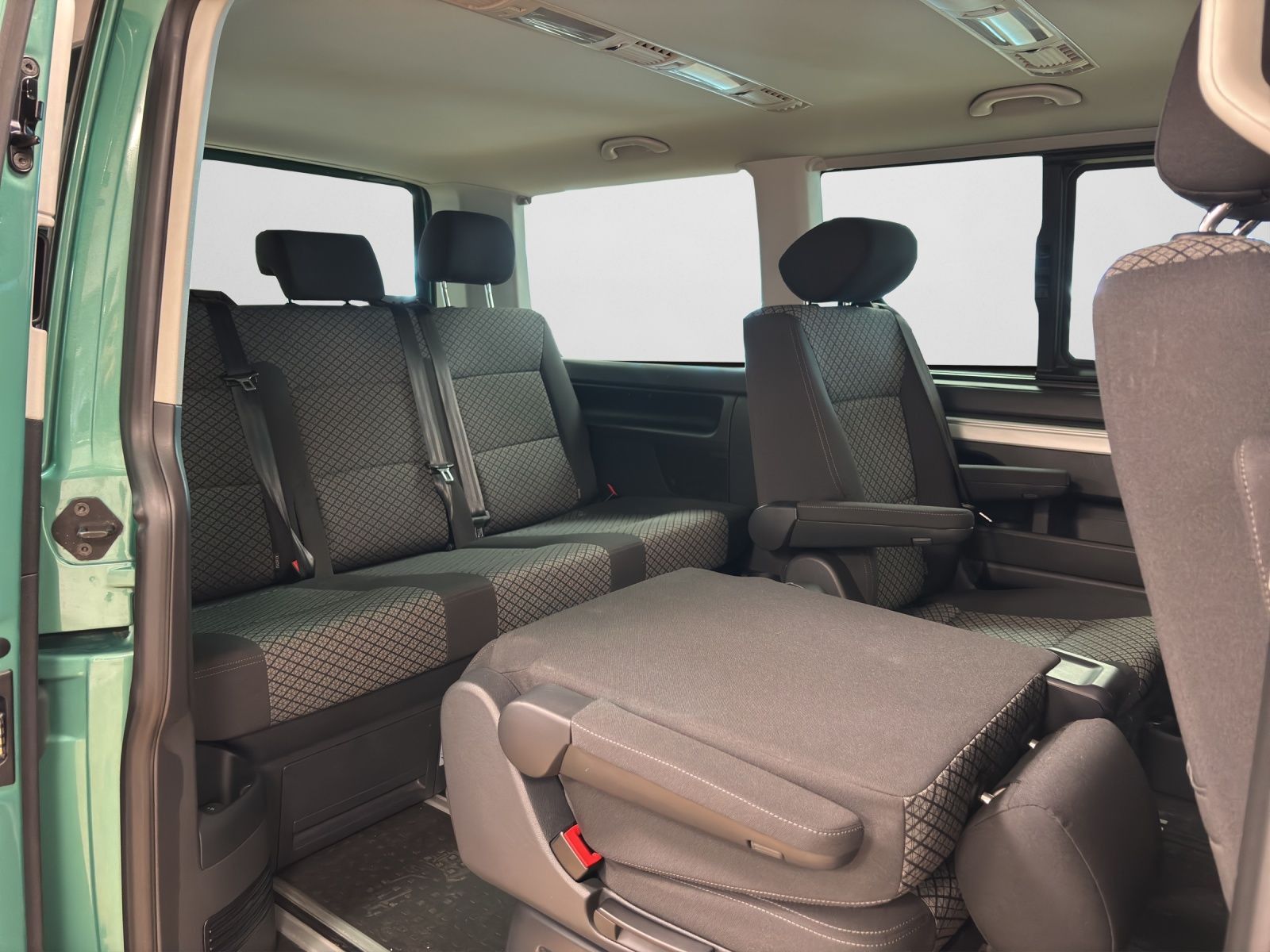 Volkswagen T6 Multivan - Bild 14