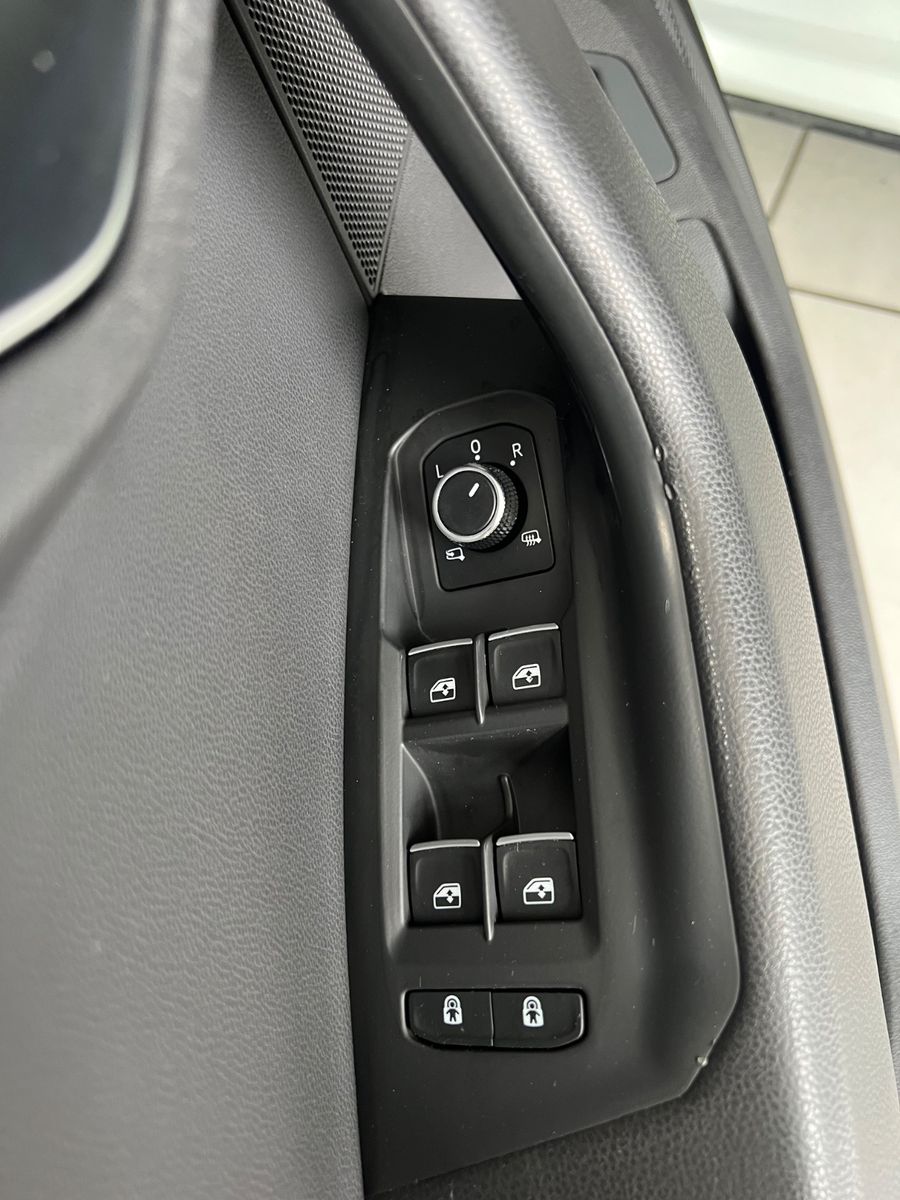 Fahrzeugabbildung Volkswagen Touareg 3.0 TDI 4Motion *VOLL-LEDER*LED*4x SITZH