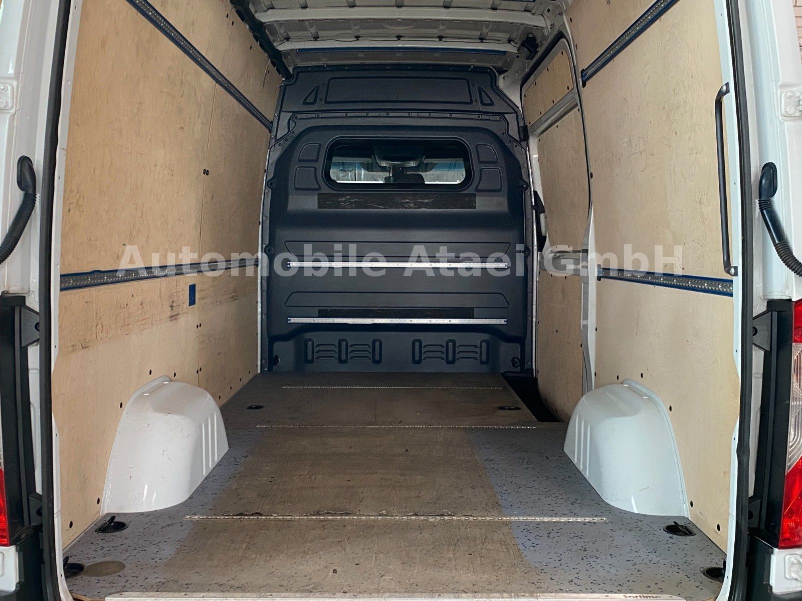 Fahrzeugabbildung Mercedes-Benz Sprinter 314 CDI NAVI+ STANDHZG.+ KAMERA (0794)