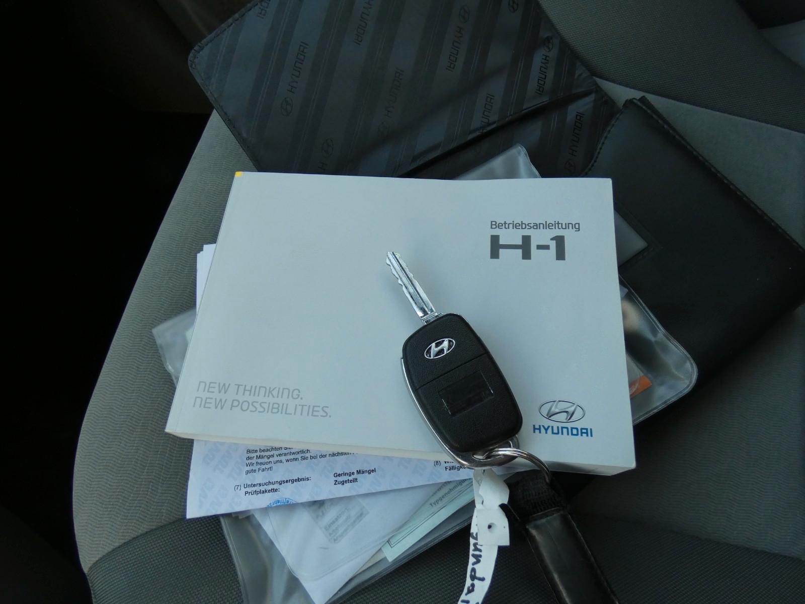 Hyundai H-1 Starex 8 Sitze Automatik Klima Weiss