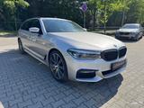 BMW 540 d xDrive Touring M Paket *Voll* 2 Hand* - silberne BMW 540