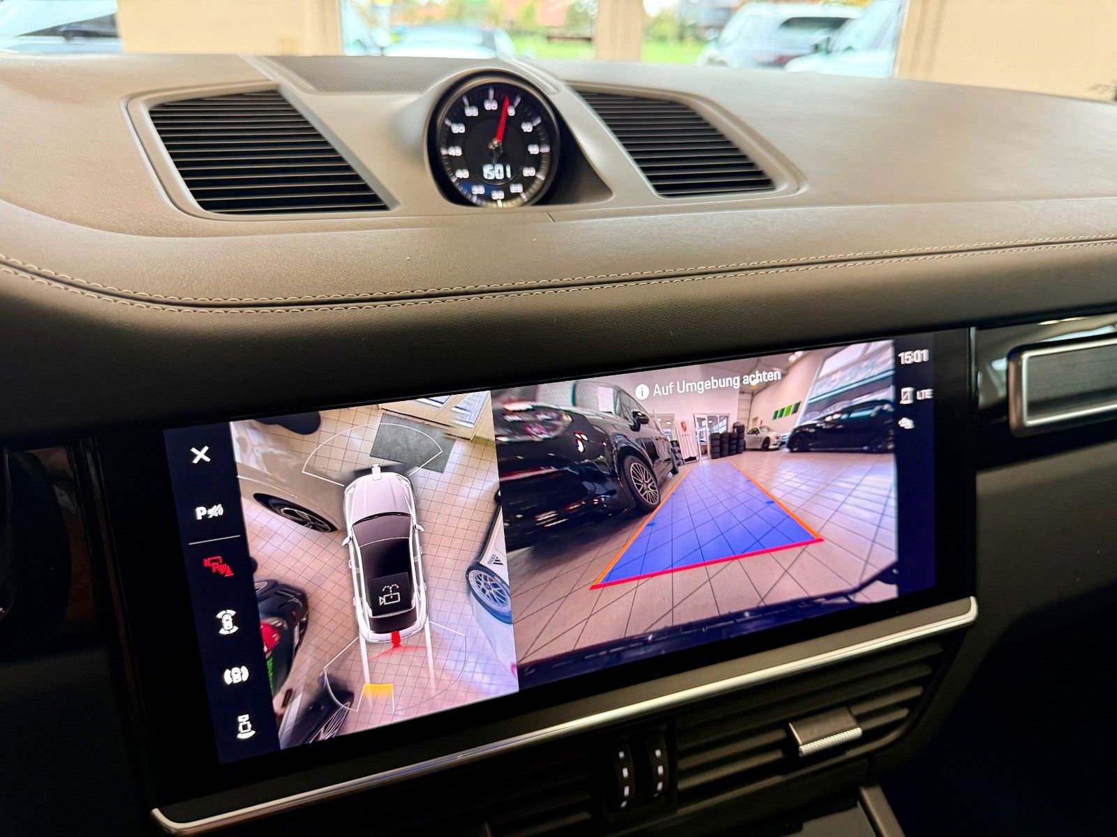 Fahrzeugabbildung Porsche Cayenne Coupe GTS AHK/ACC/HeadUp/22Zoll