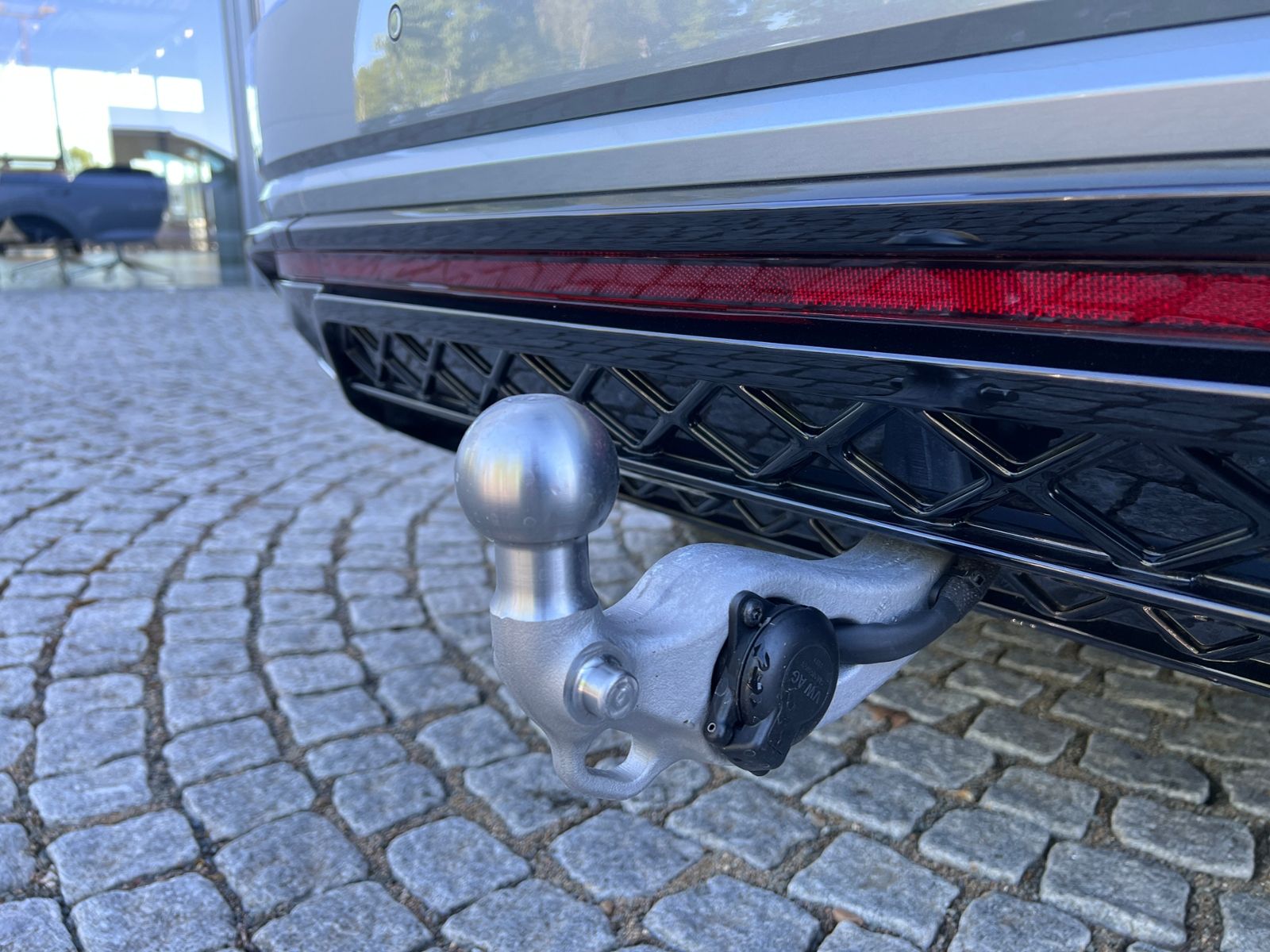 Fahrzeugabbildung Volkswagen Touareg R-Line FINAL EDITION 3.0 TDI 4MOTION