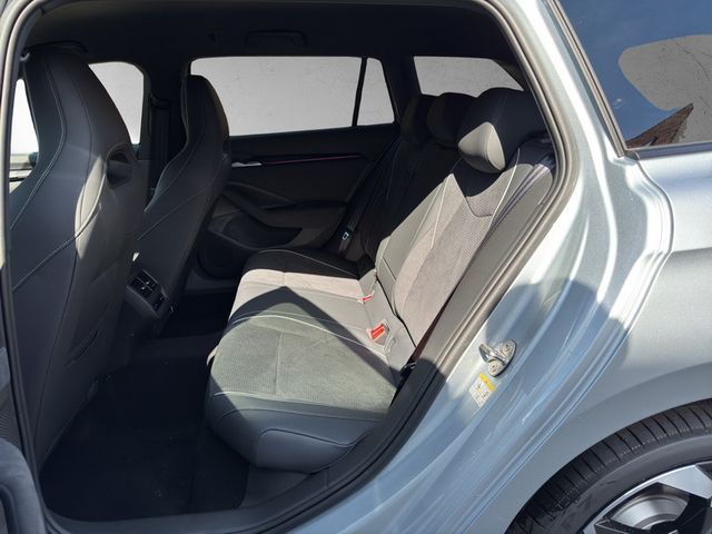 Skoda Superb Combi 1.5 TSI iV Sportline*HUD*0,5%*AHZV*