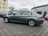 BMW 325i xDrive AUTOMATIK|WENIG-KM! - BMW 325 Benzin Gebrauchtwagen