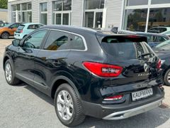 Fahrzeugabbildung Kadjar Bose Edition 4x4 BLUE dCi 150