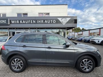 Volkswagen Tiguan - 7