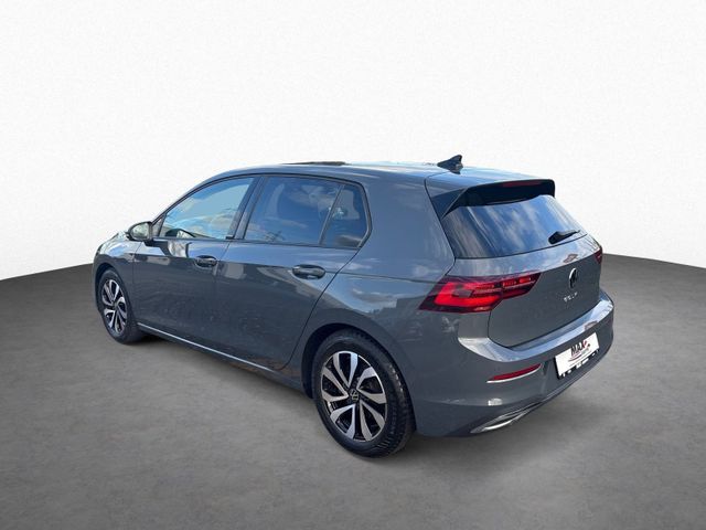 Golf VIII 2.0 TDI DSG ACTIVE MATRIX+HUD+PANO+ACC