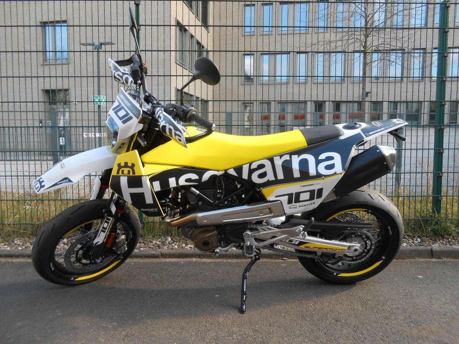 Husqvarna 701 Supermoto 2026 "KÖSTLER EDITION 1" auch A2