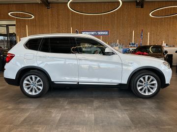 BMW X3 xDrive 35 d *Navi*xLine*Kamera*