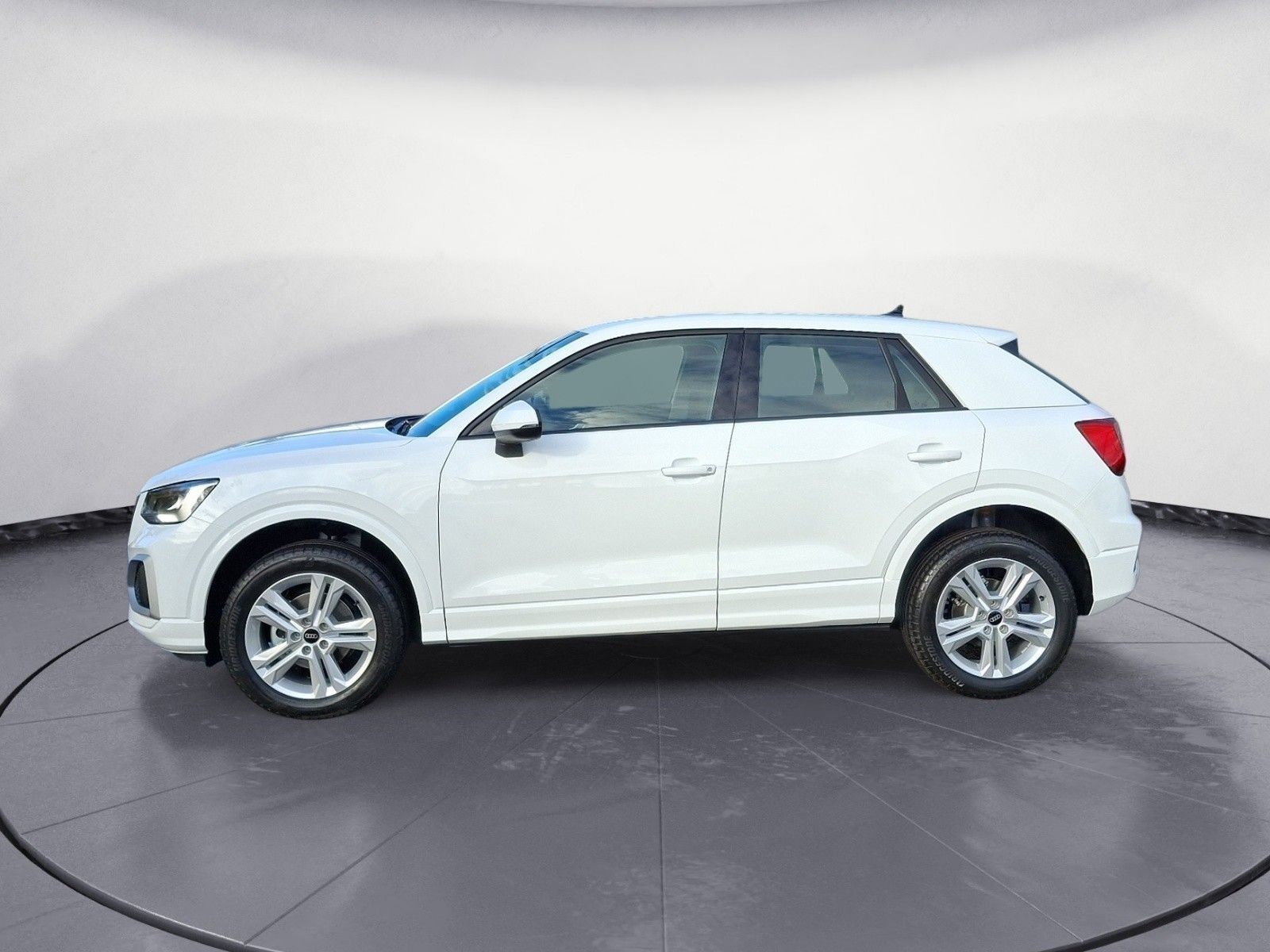Audi Q2 advanced 35 TFSI 110(150) kW(PS) S tronic imagem 3