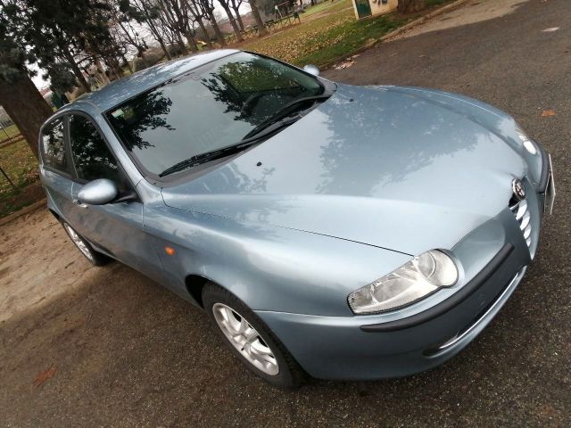 Alfa Romeo 147 1.6i 16V T.S. (105 CV) cat 5p. Di