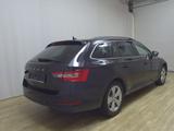 Skoda Superb Kombi 2.0 TDI Ambition Navi LED RFK Shz - Skoda Superb Gebrauchtwagen in Bremen