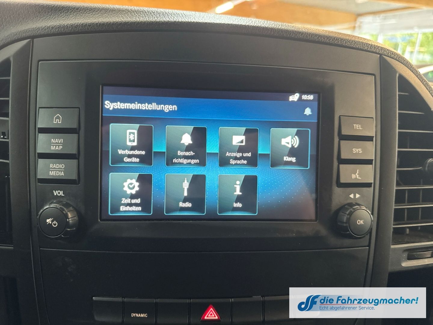 Fahrzeugabbildung Mercedes-Benz Vito Kasten e111 lang  LONG RANGE 60 DAB SHZ Rüc