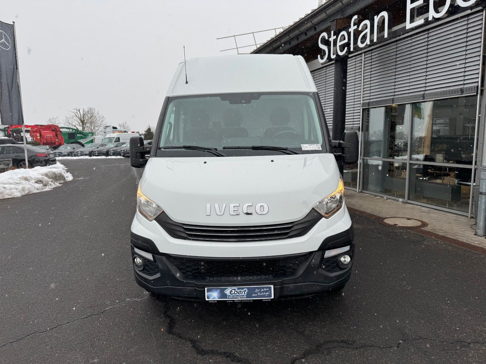 Fahrzeugabbildung Iveco Daily 35S12 *R3.520mm*AHK*Automatik*51.272km!!