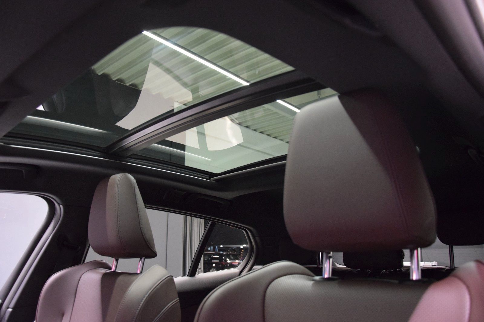 Fahrzeugabbildung BMW M135 i xDrive Pano HuD ACC AHK h/k Memory Kamera