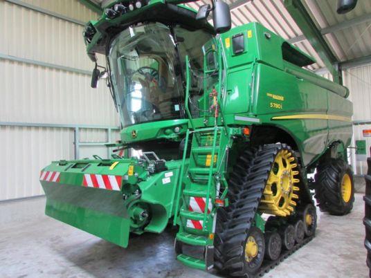 John Deere S 780