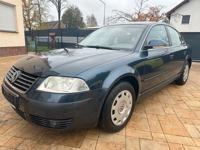 Volkswagen Passat 1.6 Comfortline+Klimatr.+SHZ+PDC+top+