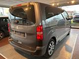 Peugeot Traveller 2.0 BlueHDi Active L2 Navi 8-Sitzer - Peugeot Traveller in Stuttgart
