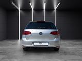 Volkswagen Golf VII Lim. / Allstar BMT / AHK / - Volkswagen Golf mit Diesel-Antrieb: Silber, Limousine