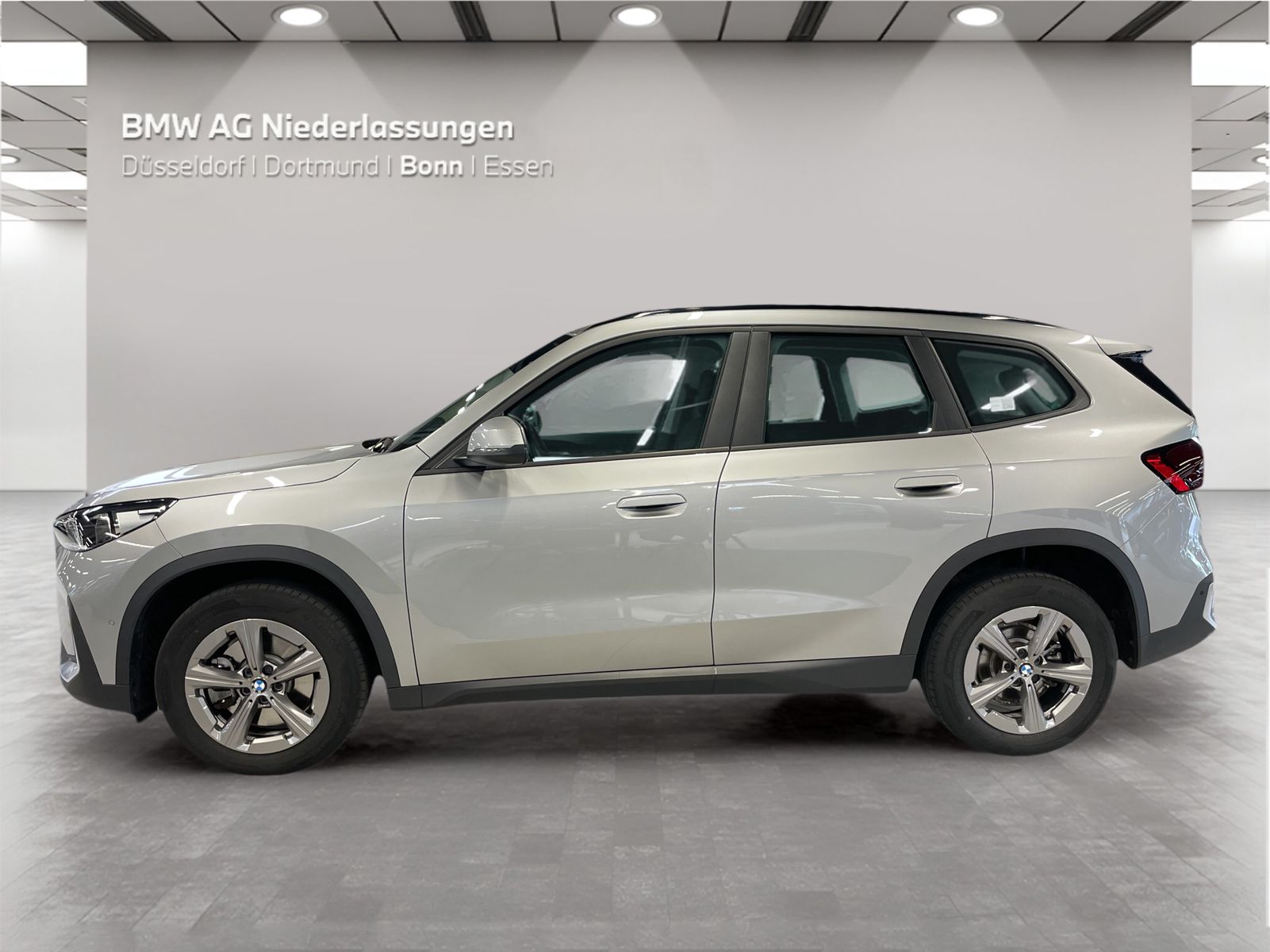 BMW X1 sDrive20i Kamera Sportsitze LED Sitzheizung foto 3