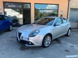 Alfa Romeo Giulietta 1.6 JTDm-2 120 CV Neopat. - silberne Alfa Romeo Giulietta