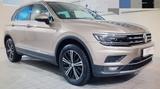 Volkswagen Tiguan Highline 4Motion 230 PS|sofort verfügbar - : Beige, Head-Up Display