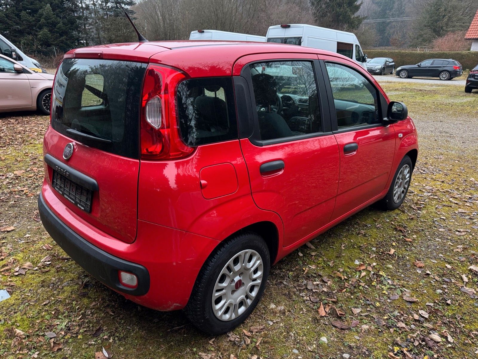 Fahrzeugabbildung Fiat Panda Easy Parksensoren Radio Klima