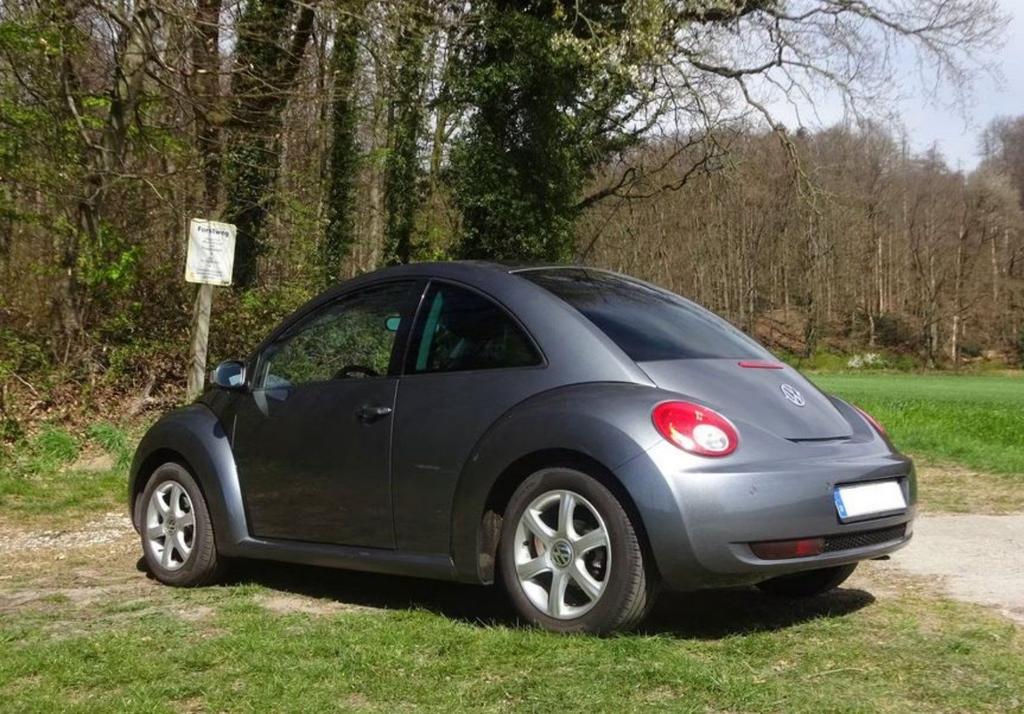 Volkswagen New Beetle