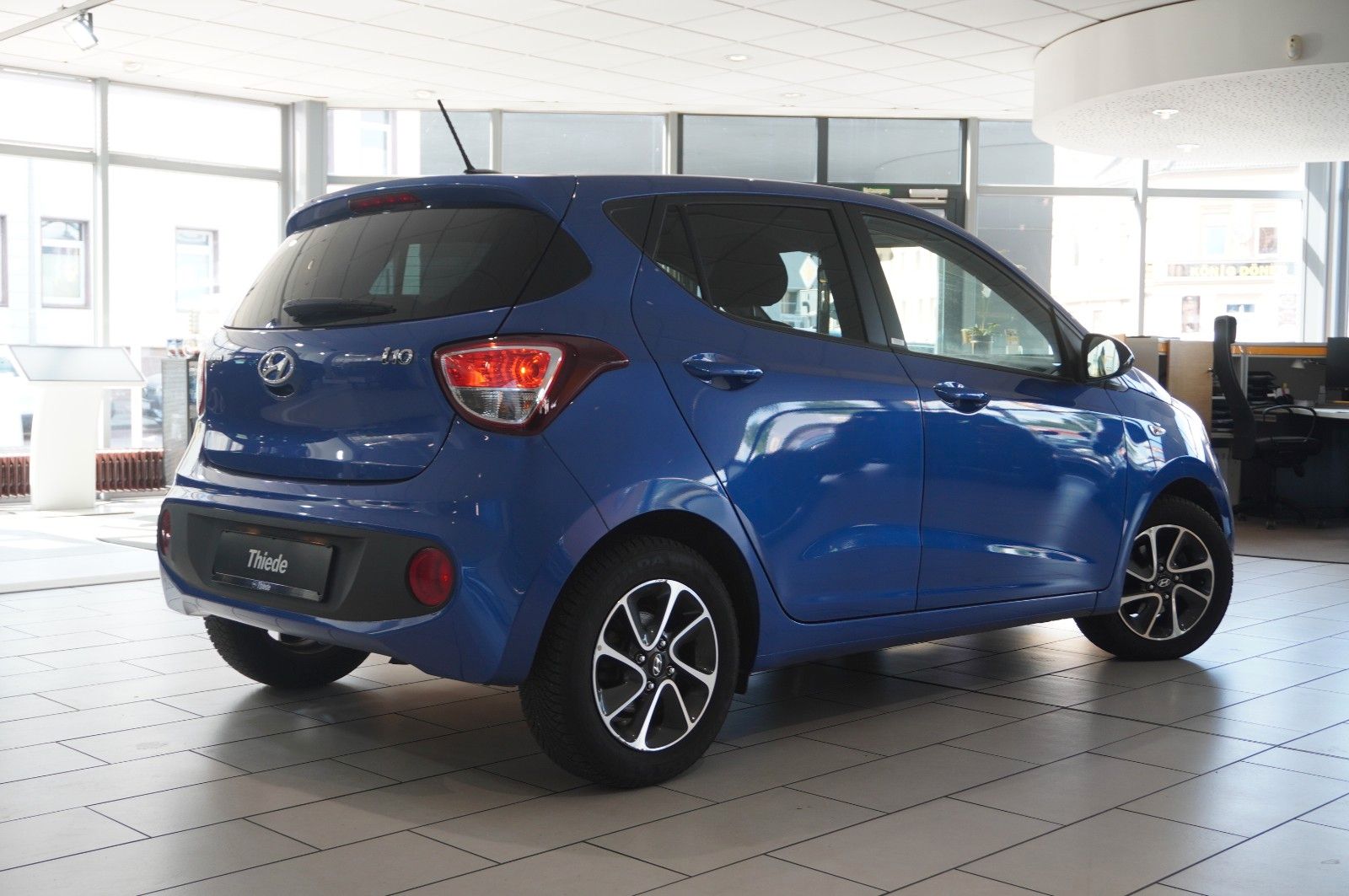 Fahrzeugabbildung Hyundai i10 1.2 YES! 5-TÜR KLIMA/WINTER/TEMP./NEBEL/DAB+