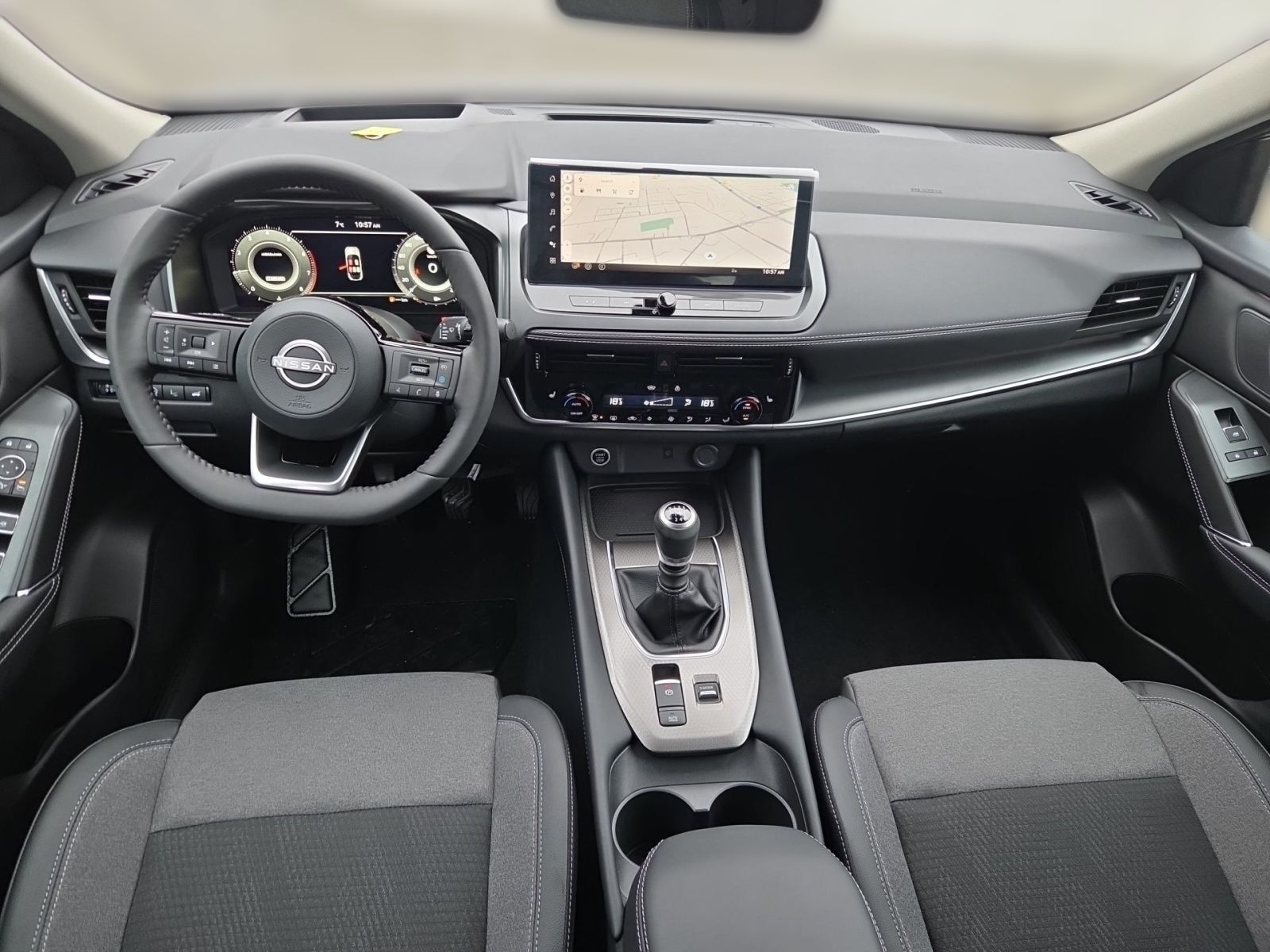 Fahrzeugabbildung Nissan Qashqai N-Connecta 140 PS Handschalter *HEADUP D