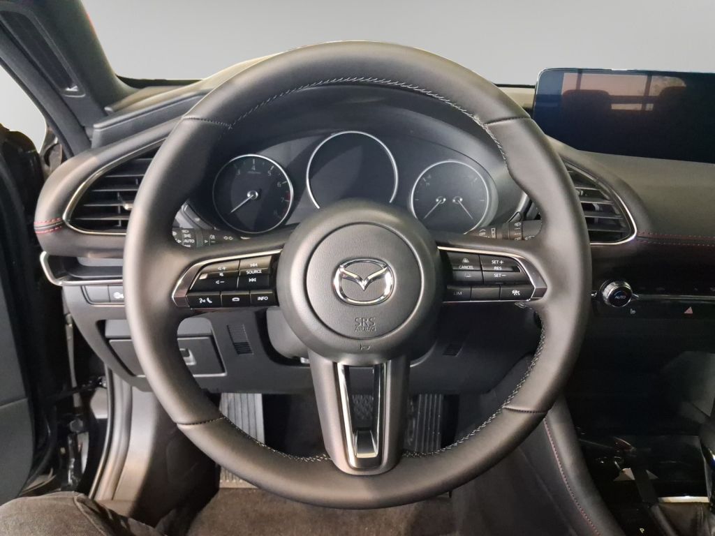 MAZDA 3 HOMURA 2,5G AT 140PS Navi Kamera LED-Licht MAZDA 3 HOMURA 2,5G AT 140PS Navi Kamera LED-Licht