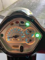 Vespa GTS 125 - Vespa Motorräder in München