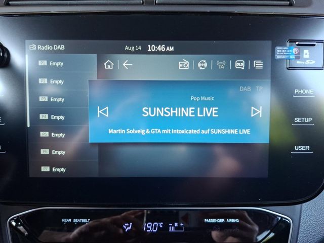 KGM Tivoli NOMAD 1.5 Navi°AC°RFK°SHZ°ALU°DAB°CarPlay