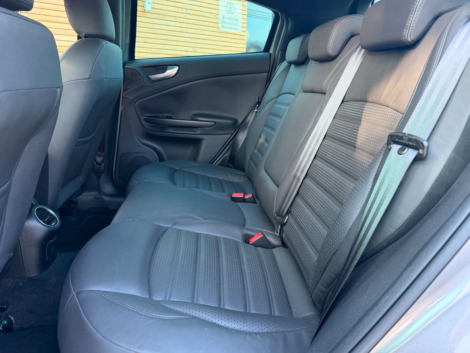 ALFA ROMEO Giulietta Giulietta Turismo LEDER/SHZ/PDC – Ansicht 20