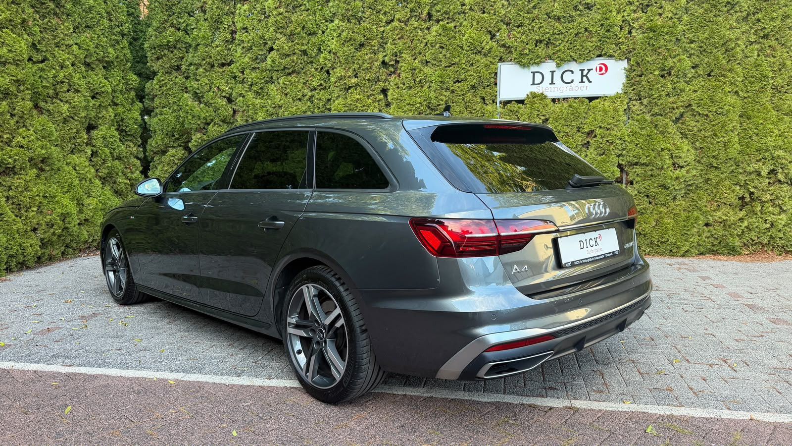 Fahrzeugabbildung Audi A4 40 TFSI 3x S-Line LED+VIRTUAL+MMI+SHZ+PDC+DSP
