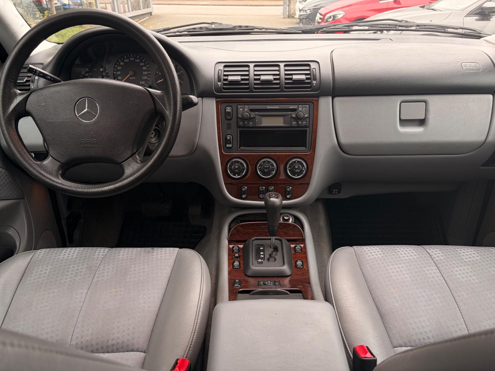Mercedes-Benz ML270 2004 — фото 12
