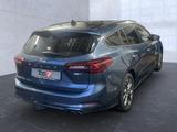 Ford Focus ST-Line Bluetooth Navi LED Klima - Gebrauchtwagen von Händlern