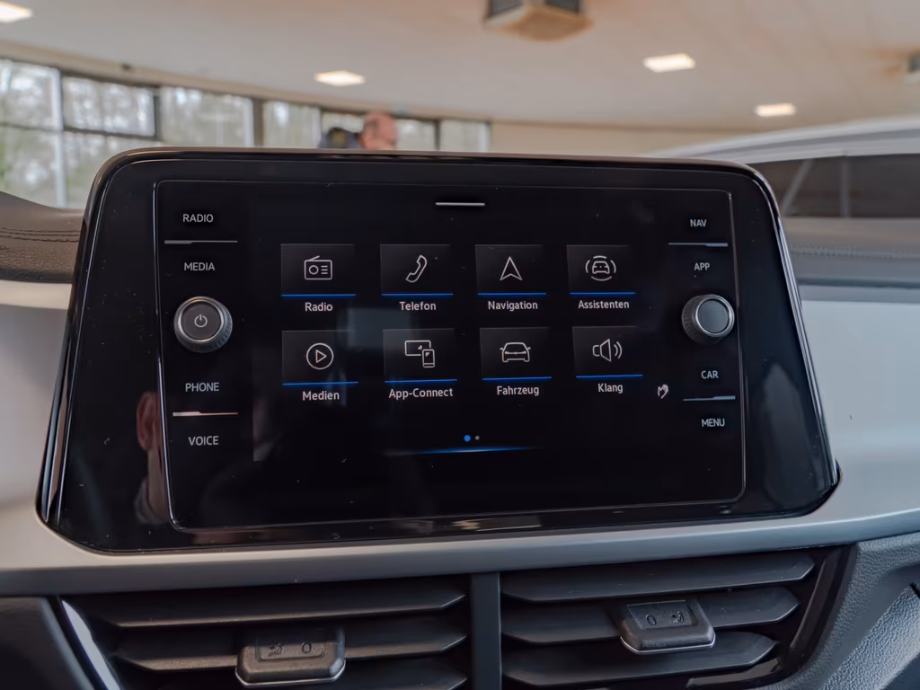Volkswagen T-Roc Life 1,0 TSI 81kW KAMERA* NAVI* KEYLESS*, миниатюра 17