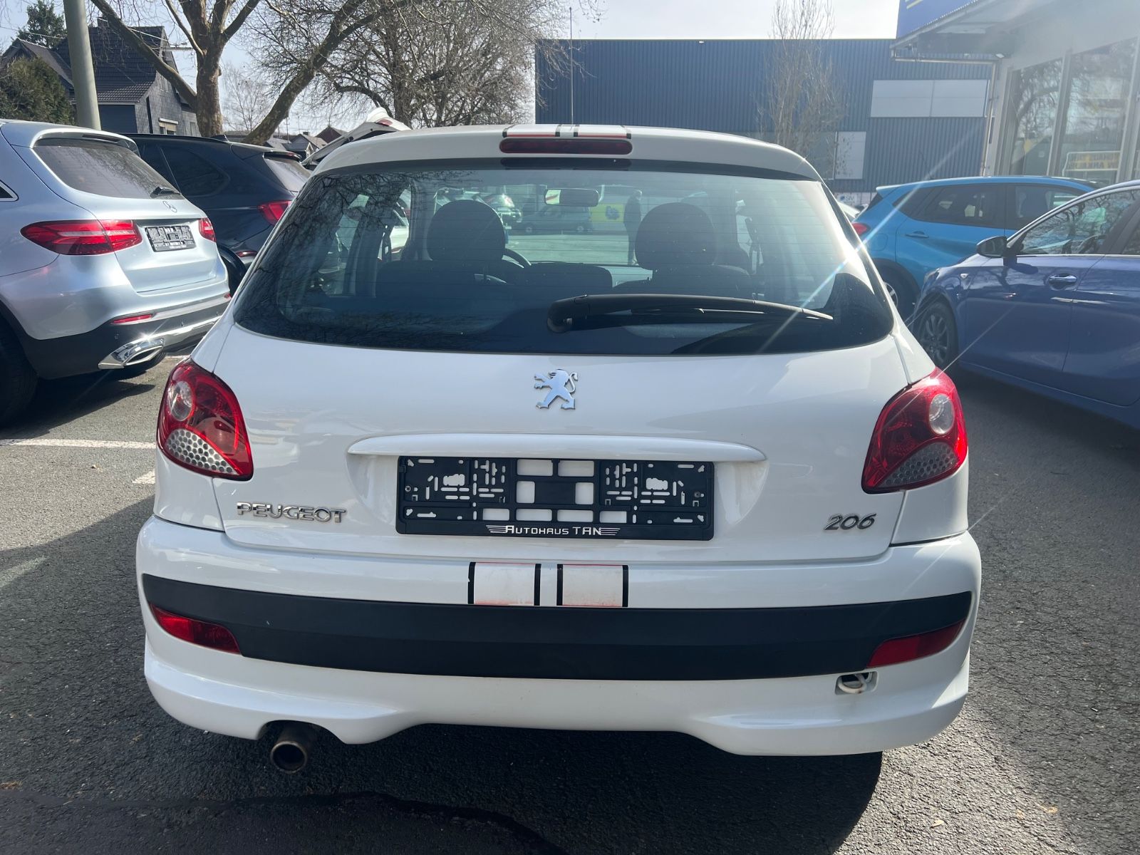 Fahrzeugabbildung Peugeot 206 + Sport Racing Edition*TÜV/ÖL NEU*