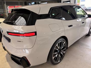 2025 BMW IX 照片 3