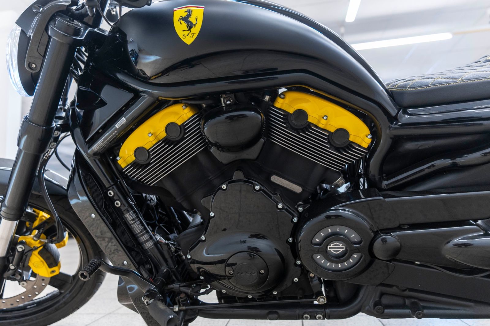 Fahrzeugabbildung Harley-Davidson VRSCF VROD