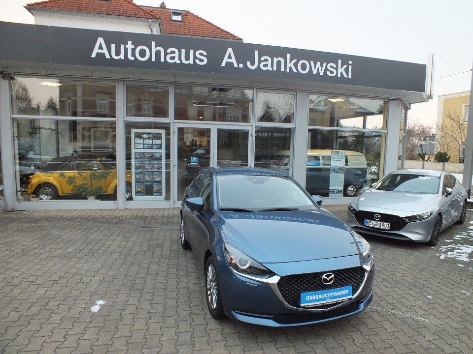 MAZDA 2