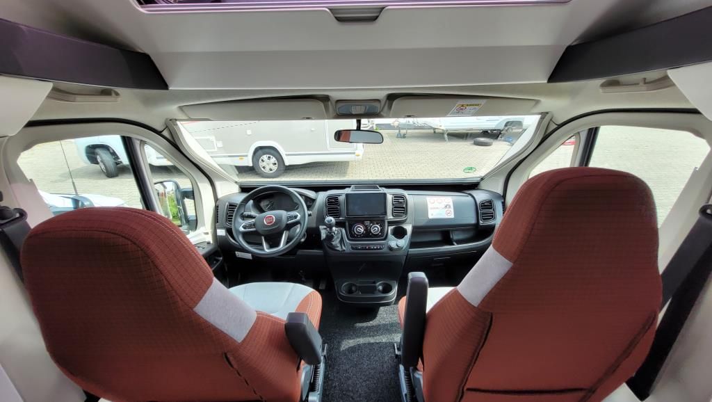 Autohaus Zimpel -  Challenger X250 Dachklima+TV+SAT+Lift77 - Bild 15