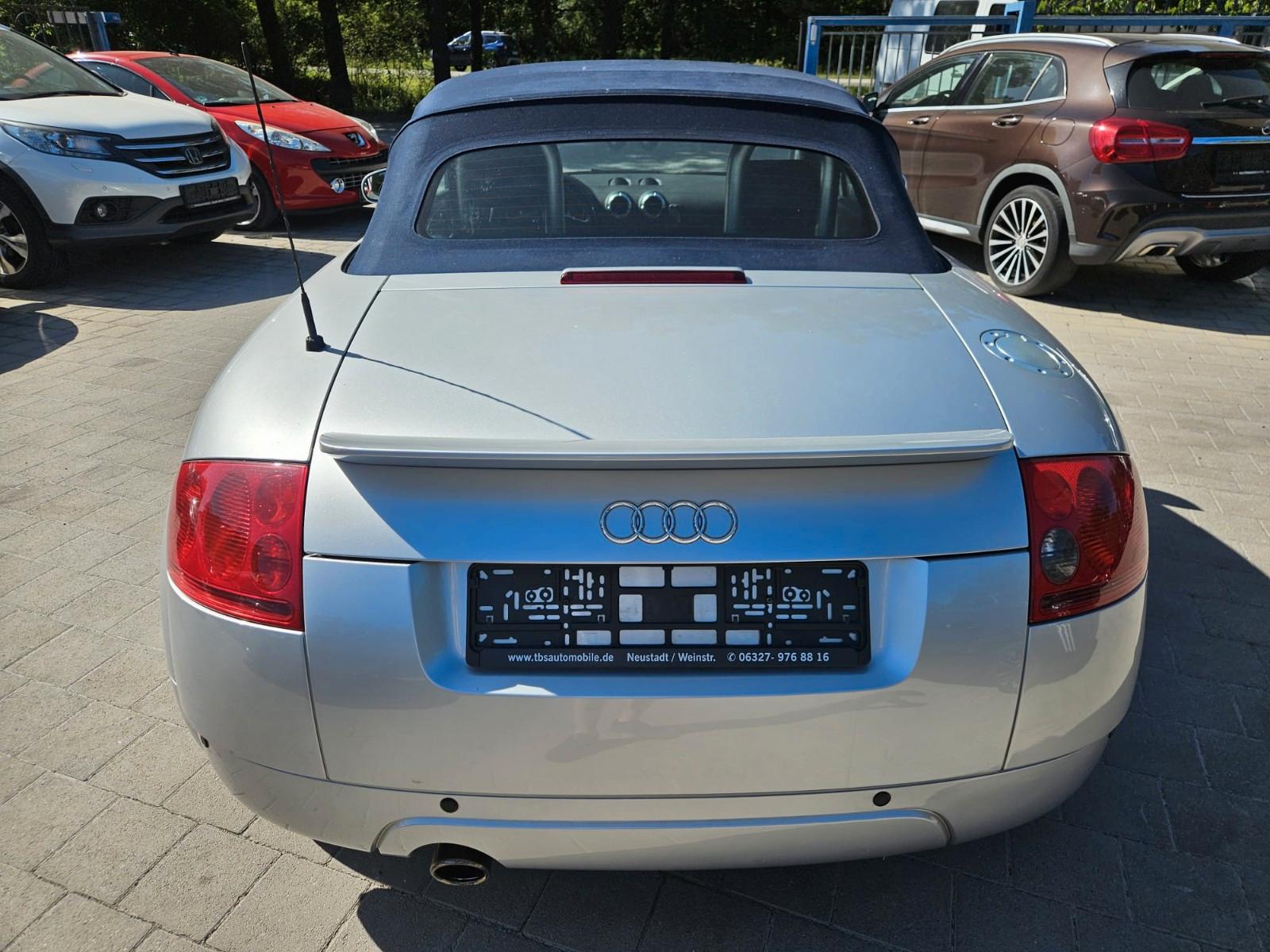 Audi TT Coupe/Roadster 1.8 T Roadster quattro